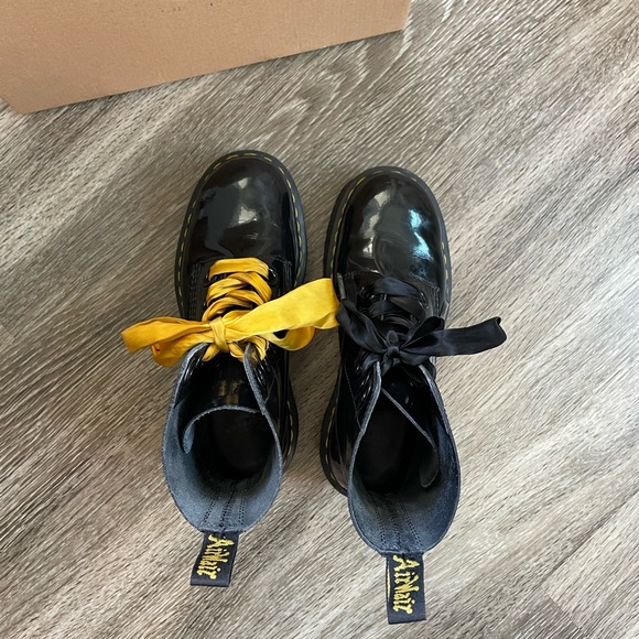 Dr. Martens Molly Platform Patent Leather Boots - Picture 3 of 9
